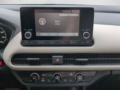 Used 2024 Honda HR-V LX image 16