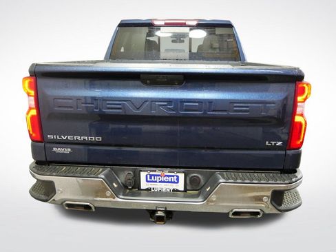 Used 2021 Chevrolet Silverado 1500 LTZ AWD/4WD image 4