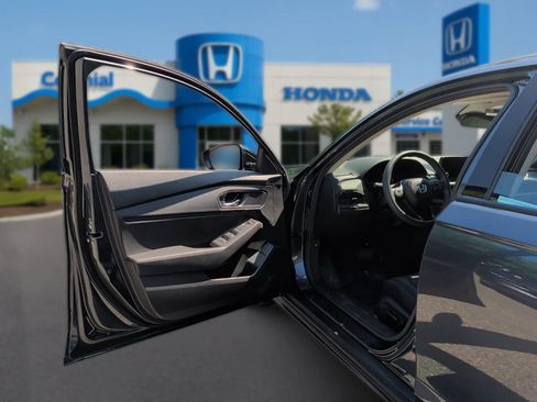 Used 2025 Honda Accord SE image 11