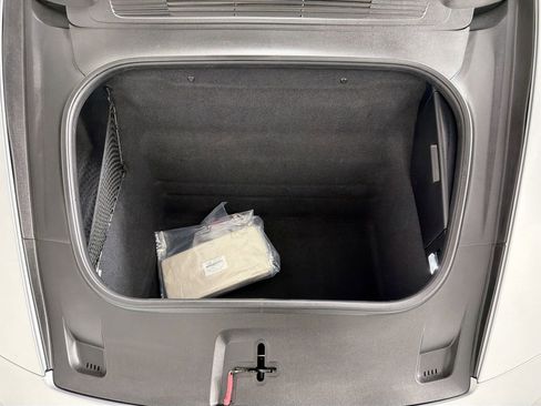 Certified 2021 Porsche 911 Carrera image 36