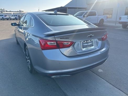 Used 2025 Chevrolet Malibu RS image 3