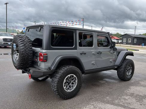 Used 2018 Jeep Wrangler Unlimited Rubicon AWD/4WD image 4