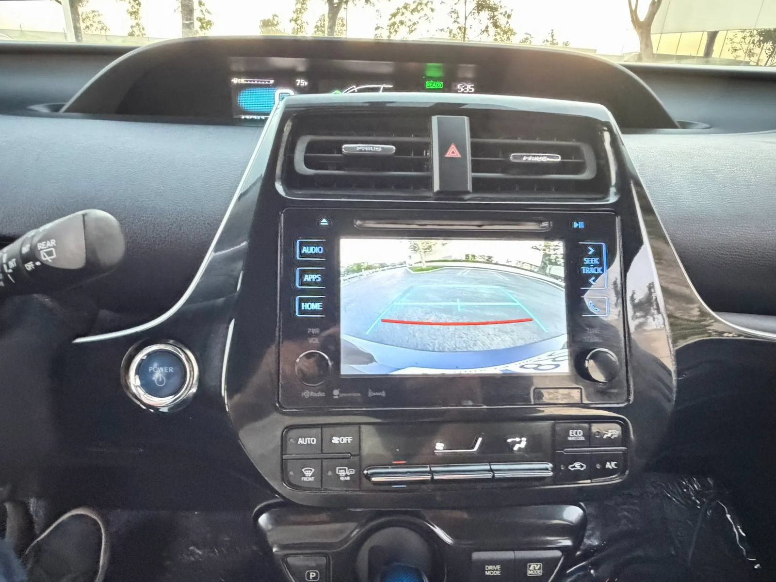 Used 2016 Toyota Prius Three FWD image 17