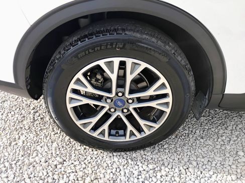 Used 2020 Ford Escape SEL FWD image 27