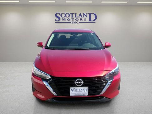 Used 2024 Nissan Sentra SV FWD image 3