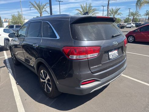 Used 2018 Kia Sorento EX w/ EX Advanced Touring Package image 6