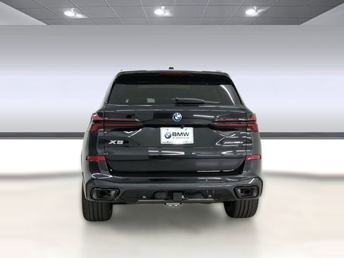 New 2026 BMW X5 xDrive50e w/ M Sport Package AWD/4WD image 10
