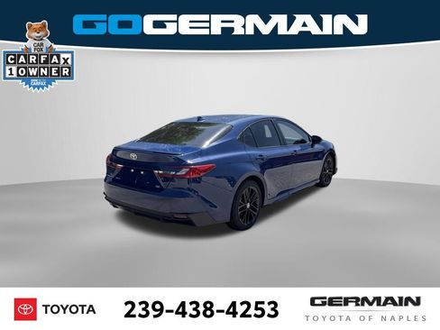 Used 2026 Toyota Camry SE FWD image 9