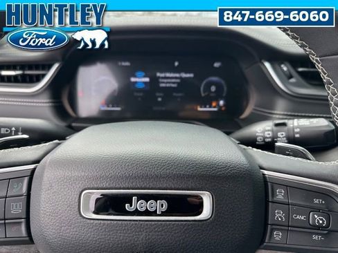 Used 2023 Jeep Grand Cherokee L Limited w/ Luxury Tech Group II image 33