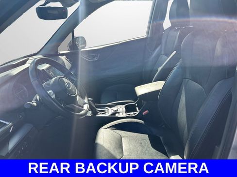 Used 2021 Subaru Forester Limited image 9