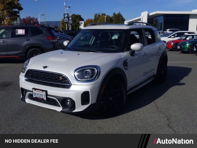 Used 2024 MINI Cooper Countryman S FWD image 1