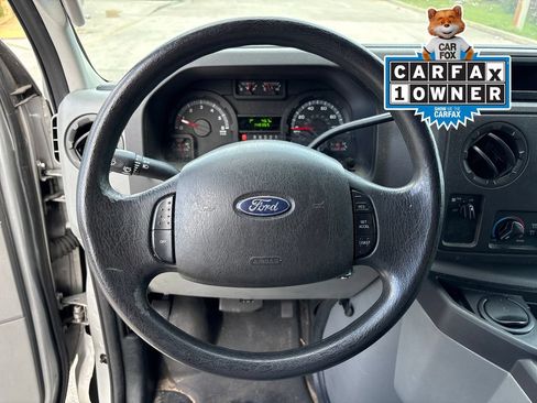 Used 2011 Ford E-150 and Econoline 150 w/ Commercial Cargo Van Pkg RWD image 17