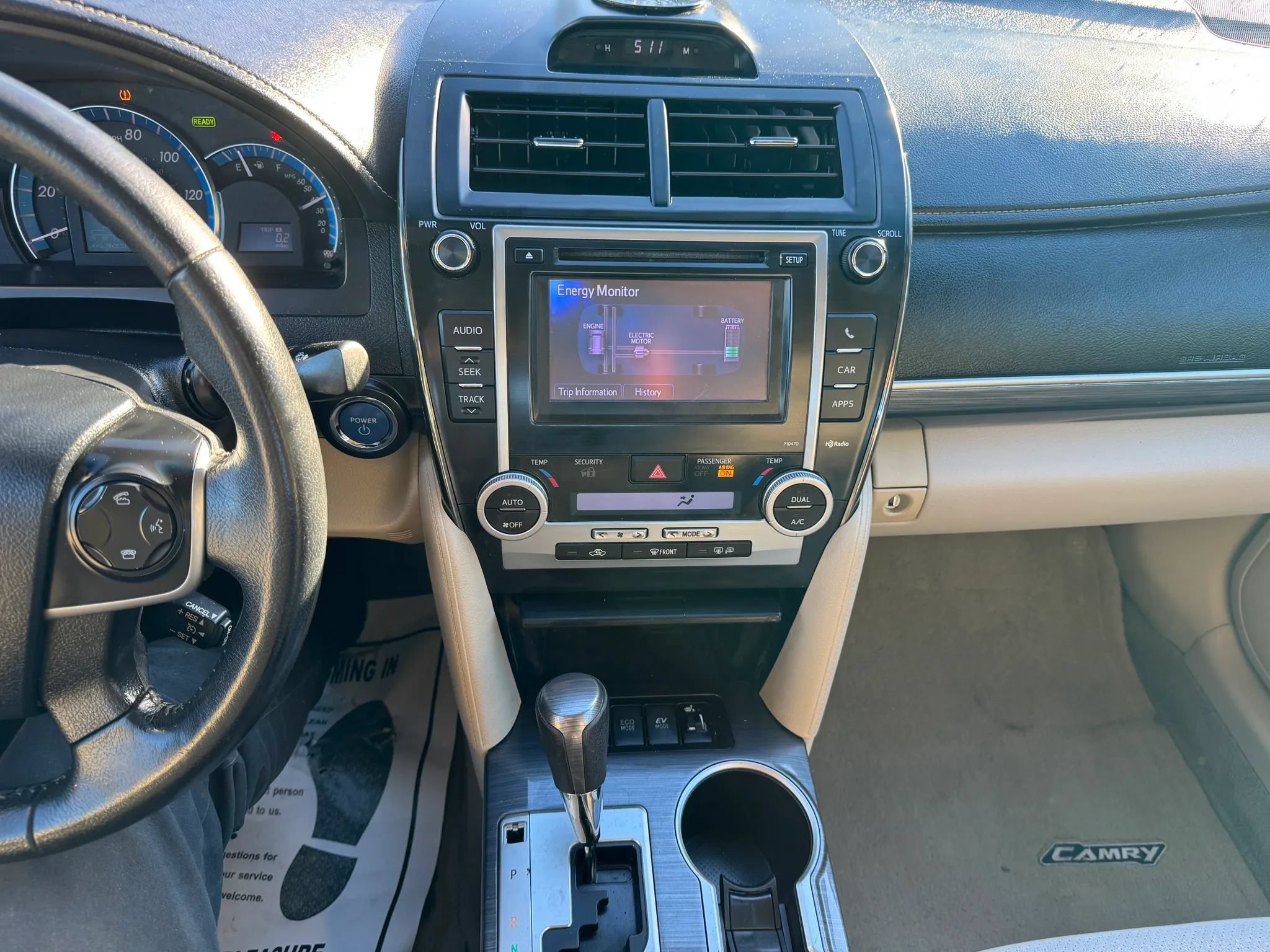 Used 2014 Toyota Camry XLE w/ Leather Package FWD image 26
