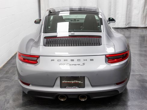 Used 2018 Porsche 911 Carrera S w/ Sport Package image 14