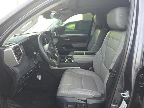 Used 2023 Toyota Tundra Limited w/ TRD Off-Road Package AWD/4WD image 5