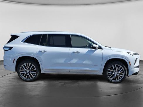 New 2026 Buick Enclave Avenir w/ Super Cruise Package AWD/4WD image 19