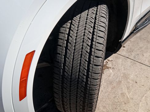 Used 2025 Cadillac Escalade IQ Sport 2 image 12