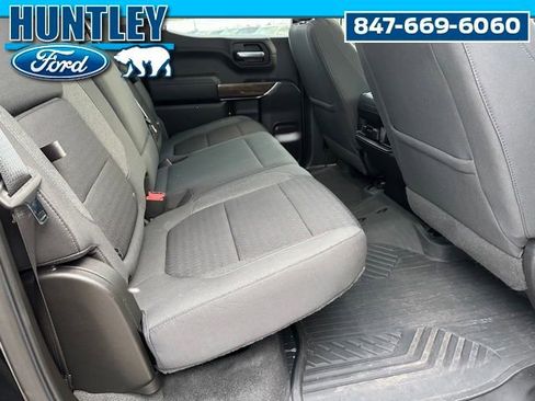 Used 2022 Chevrolet Silverado 1500 LT Trail Boss w/ Convenience Package II image 26