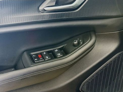 Used 2024 Jeep Grand Cherokee Altitude image 17