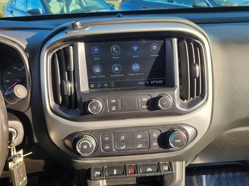 Used 2022 Chevrolet Colorado LT w/ Fleet Safety Package image 18