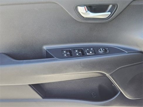 Used 2020 Kia Rio S image 22
