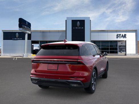 New 2026 Lincoln Nautilus Premier w/ Jet Appearance Package AWD/4WD image 8