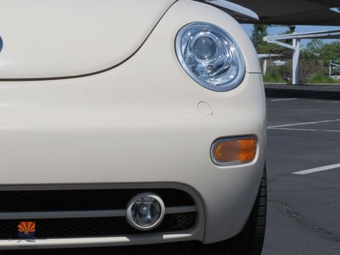 Used 2004 Volkswagen Beetle GLS FWD image 35