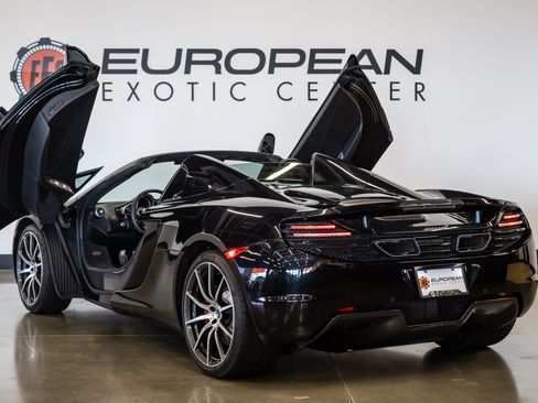 Used 2013 McLaren MP4-12C Spider RWD image 12