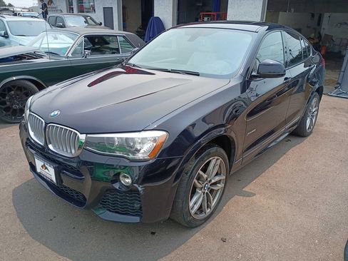 Used 2018 BMW X4 xDrive28i AWD/4WD image 3