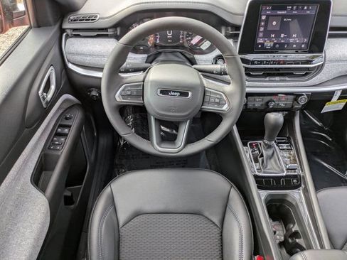 New 2026 Jeep Compass Latitude AWD/4WD image 14
