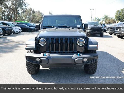 Used 2023 Jeep Wrangler Unlimited w/ Cold Weather Group image 9