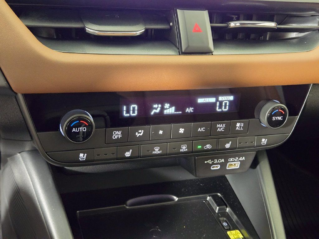 New 2026 Subaru Outback Touring AWD/4WD image 17