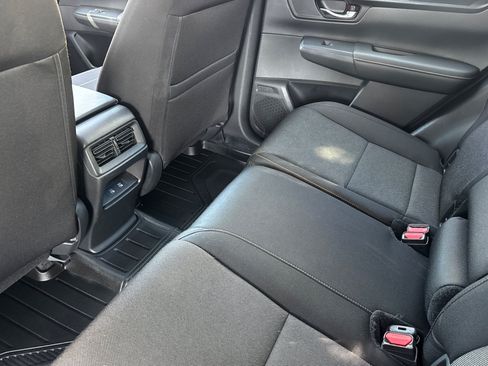 Used 2024 Honda CR-V Sport image 9