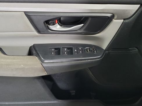 Used 2019 Honda CR-V LX image 20
