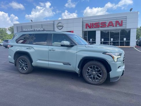 Used 2024 Toyota Sequoia Platinum RWD image 1