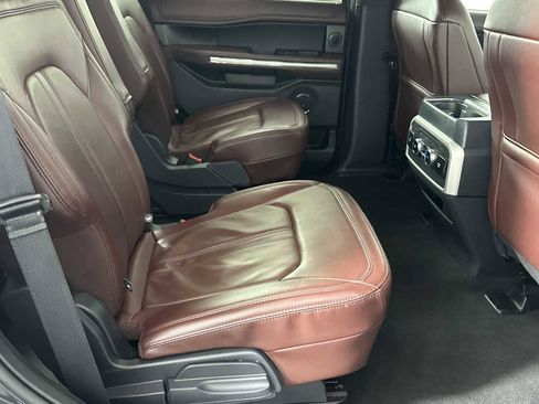 Certified 2024 Ford Expedition Limited image 17
