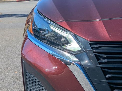 Used 2024 Nissan Altima 2.5 SV image 24