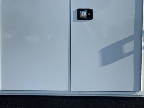 New 2025 Chevrolet Express 3500 Work Van w/ Power Convenience Package image 43