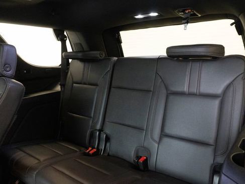 Used 2022 Chevrolet Tahoe RST w/ Luxury Package RWD image 27