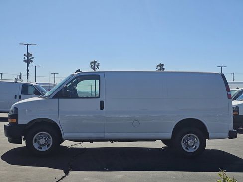 New 2024 Chevrolet Express 2500 w/ Driver Convenience Package image 4