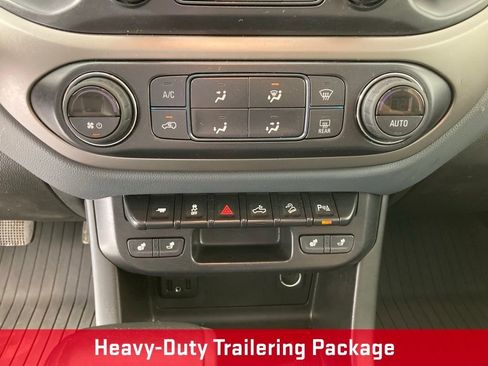 Used 2021 Chevrolet Colorado Z71 image 9