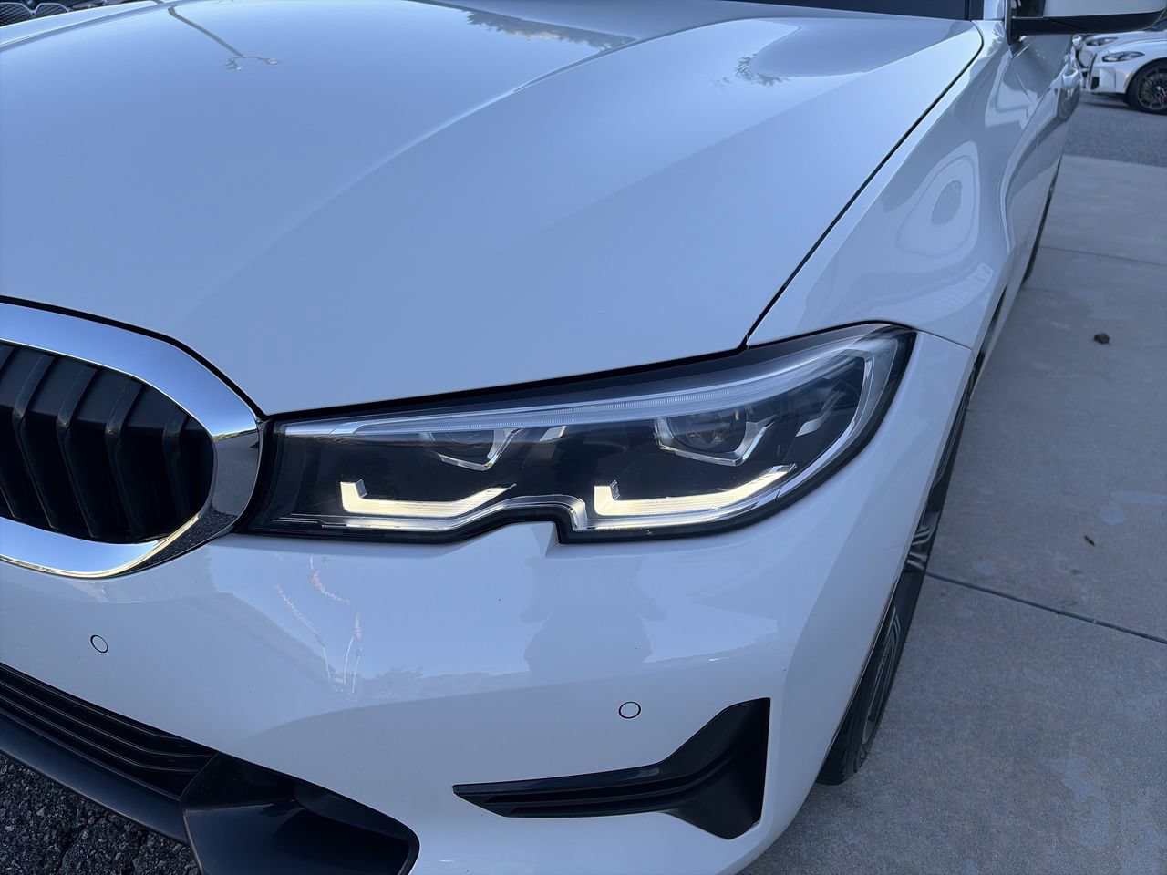 Used 2021 BMW 330i Sedan w/ Premium Package RWD image 11