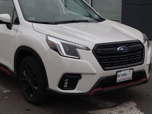 Used 2023 Subaru Forester Sport image 4