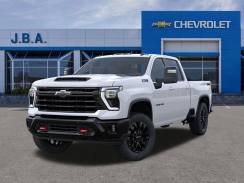 New 2026 Chevrolet Silverado 2500 LT image 6