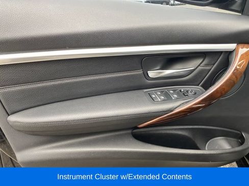 Used 2017 BMW 330i xDrive Sedan AWD/4WD image 17
