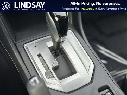 Used 2022 Subaru Crosstrek 2.0i Premium w/ Moonroof Package image 19