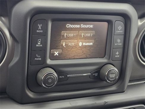 Used 2021 Jeep Wrangler Unlimited Sport image 21