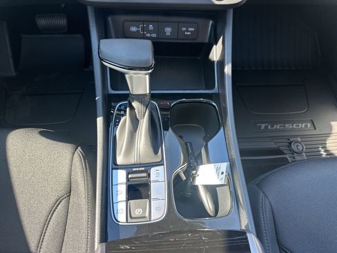 New 2026 Hyundai Tucson SE image 21