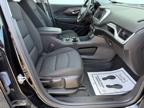 Certified 2024 GMC Terrain SLE w/ Driver Convenience Package FWD image 19