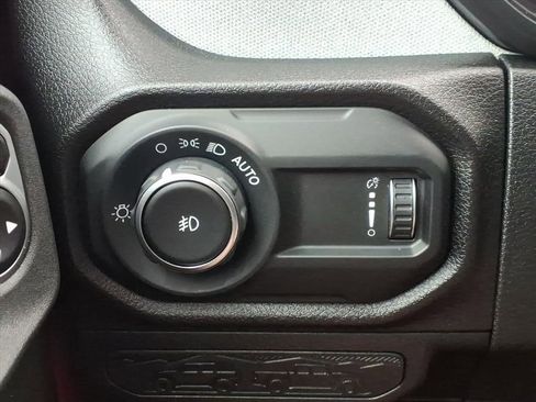 Used 2024 Jeep Wrangler Sport AWD/4WD image 19